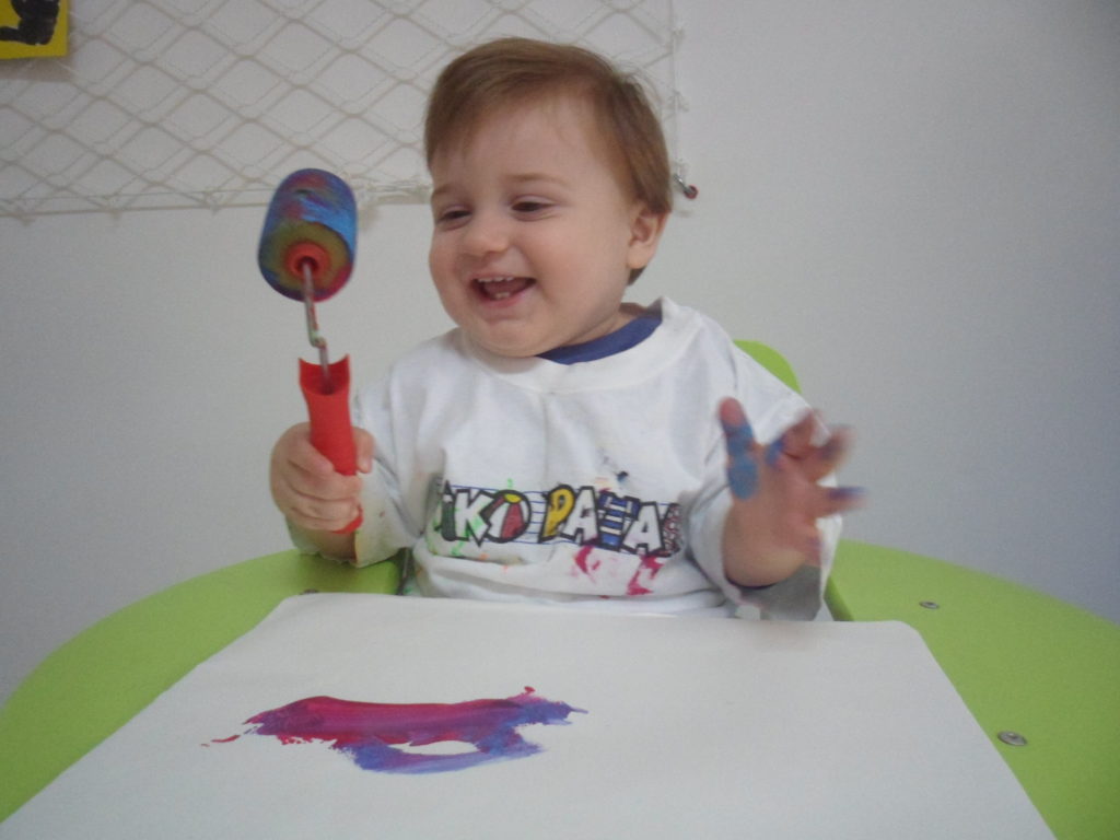 Atividades motoras e sensoriais - Baby Diko 